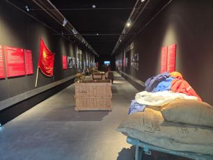 Lotta e solidarietà: al museo Galata la mostra fotografica sugli 80 anni dei camalli genovesi