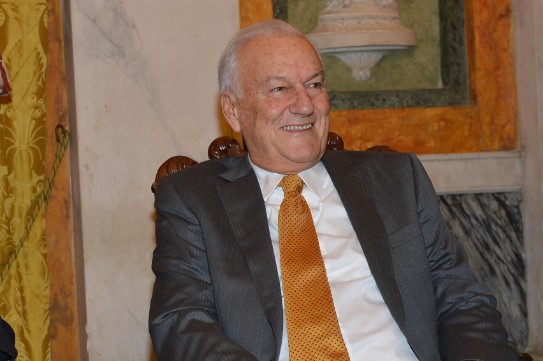 Fiesole: funerali di Paolo Fresco, l'ex presidente Fiat riposerà accanto alla moglie Marlene