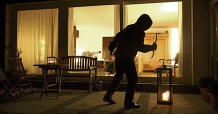 Genova: tenta un furto in Albaro, arrestato 32enne