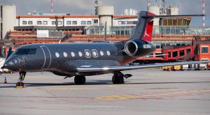 Genova: plana al 'Colombo' il jet privato di Michael Jordan
