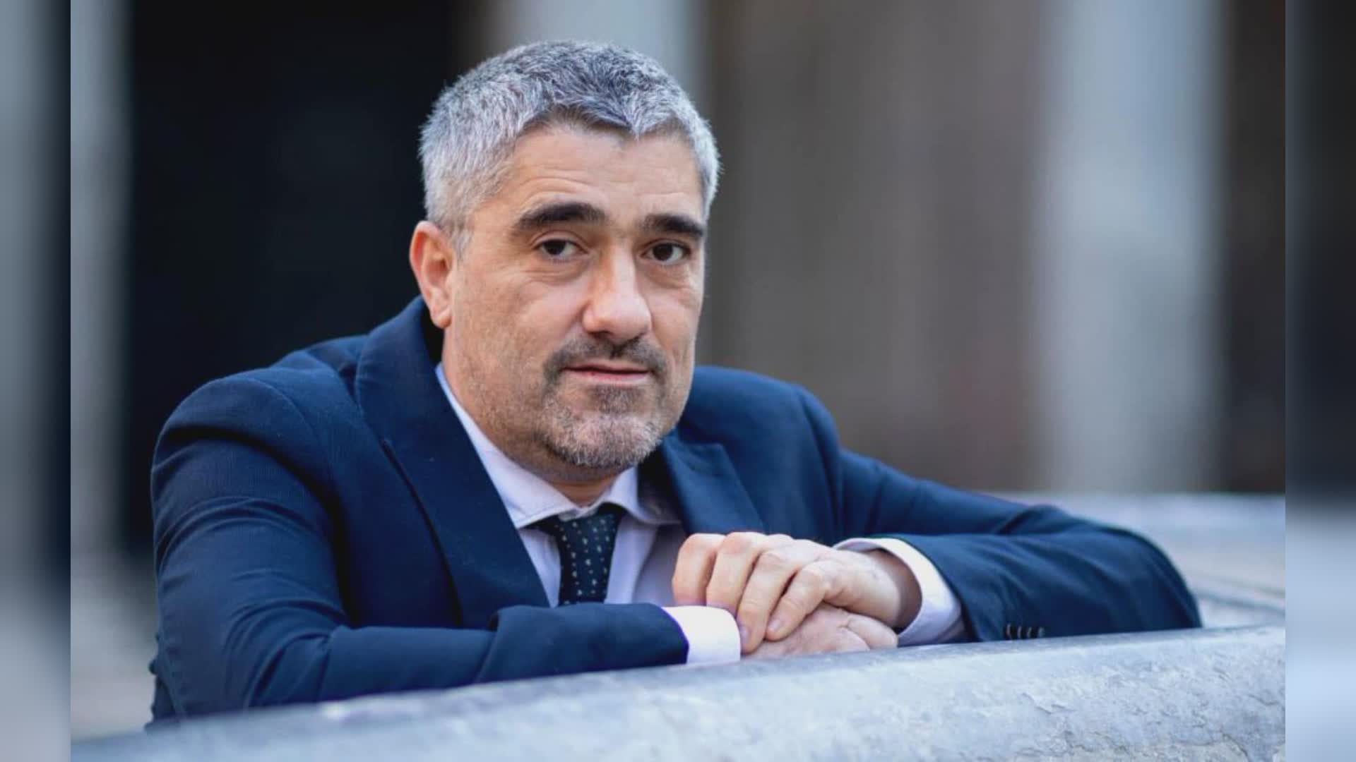 Traversi, deputato ex M5S, aderisce a Fratelli d'Italia: "La Meloni ha cambiato la percezione dell'Italia nel mondo"