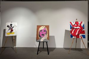 Milano, dal rifiuto all’arte: a Palazzo Lombardia la creatività che trasforma materiali dimenticati in opere ecosostenibili