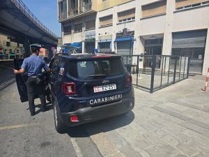Scoperto cadavere di un uomo in appartamento di piazza Cavour: giallo in centro storico