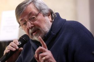 Mondo della musica in lutto, è morto Francesco Guccini