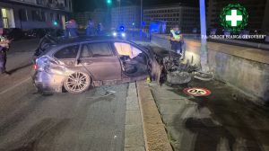 Genova, schianto nella notte in corso Aurelio Saffi: soccorritori arrivano sul posto ma non trovano nessuno