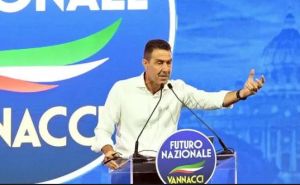 Vannacci lancia il programma di Futuro Nazionale: fra i punti l'abolizione del femminicidio e della legge Mancino