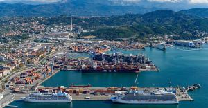 Porti della Spezia e Marina di Carrara in crescita: nel semestre merci a +5,8% e container a +4,6%