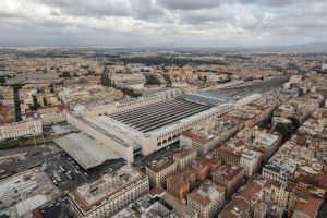 Roma investe oltre 110 milioni nel trasporto pubblico: in arrivo bus elettrici e a idrogeno