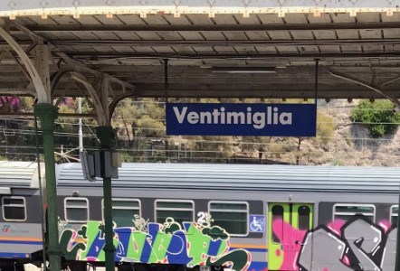 Ventimiglia, polizia ferroviaria recupera e sequestra oltre 280 kg di rame rubato in ferrovia
