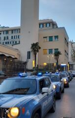 Genova, operazione anticrimine a San Fruttuoso: identificate 40 persone (nell'occhiello blitz della Polizia)