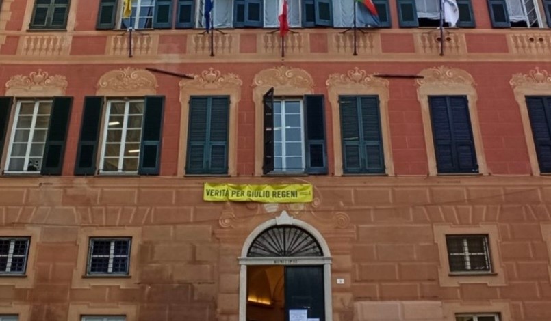 Sestri Levante: consiglio comunale decide di rimuovere lo striscione per Regeni, protesta Pd