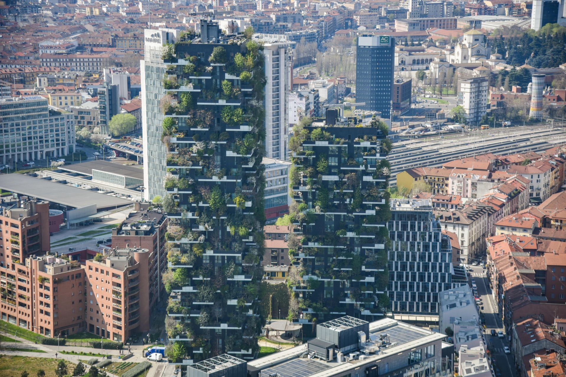 Architettura ecosostenibile, come cambia il modo di costruire: materiali, energia e benessere