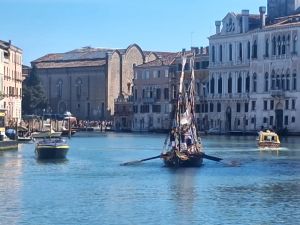 Torna sul Canal Grande il 'Dragun' di Camogli e rinnova la pace tra Repubbliche Venezia e Genova