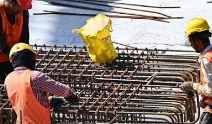 Abiti da lavoro ecosostenibili: tra innovazione e rischio greenwashing