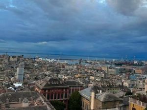 Scatta l'allerta gialla sul Centro Levante, temporali e fulmini su Genova e Savona