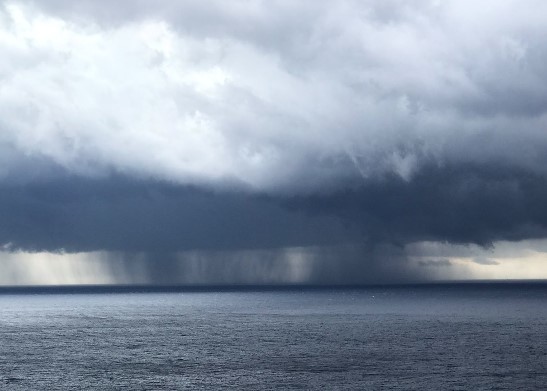 Allerta meteo, una tromba d'aria si abbatte su Crocefieschi