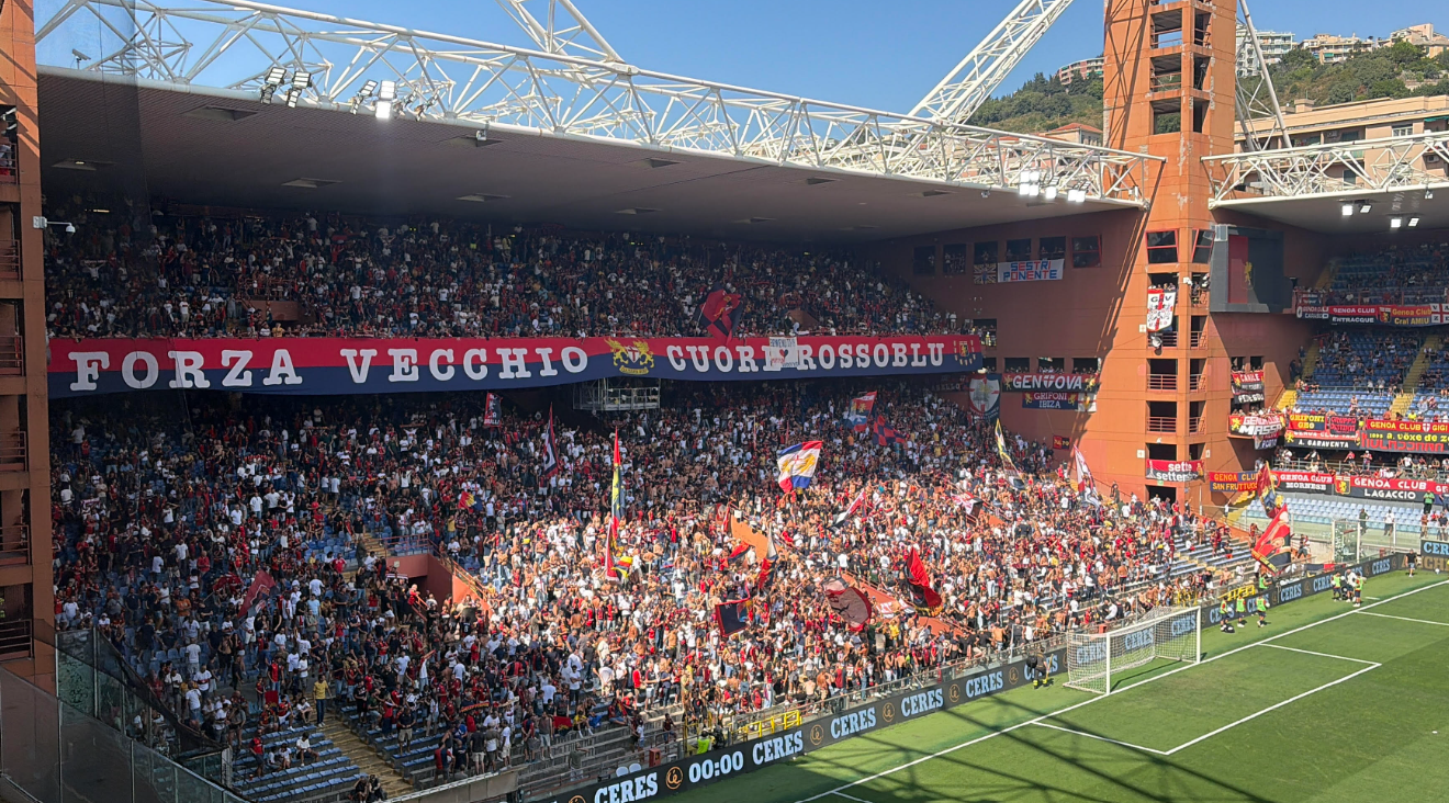 Il Genoa non va oltre il pari col Frosinone: Vasquez risponde a Kvernadze e poi viene espulso. Colombo sbaglia un rigore (1-1)