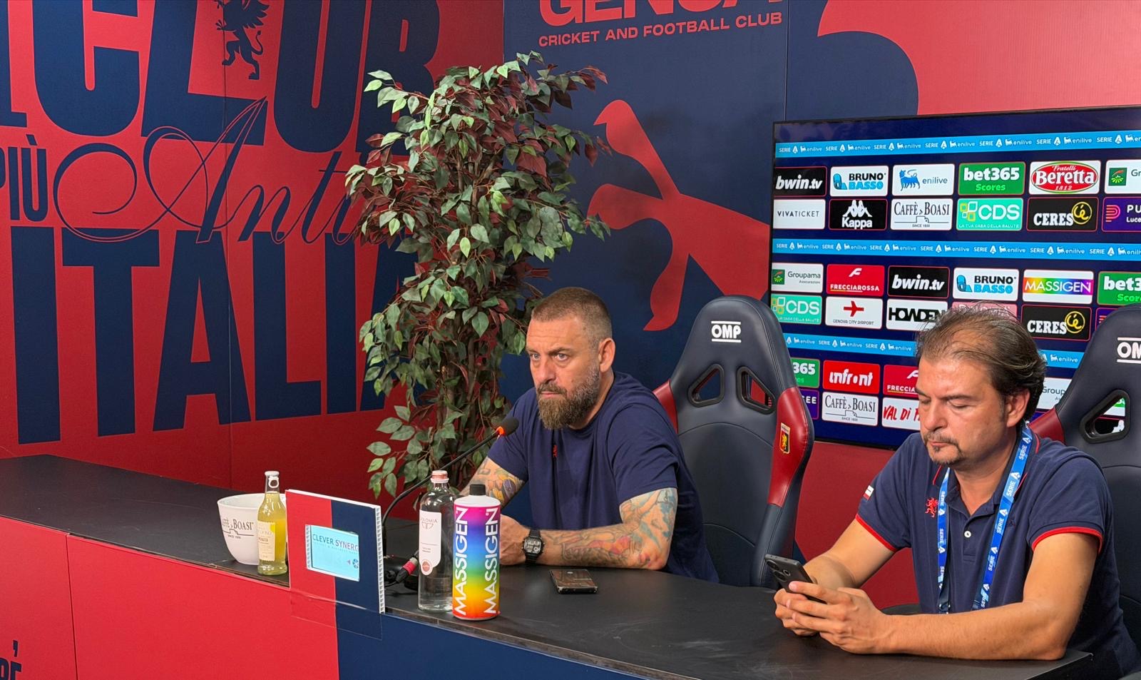 Genoa, De Rossi: “Nel primo tempo dovevamo fare tre gol. Gli episodi non ci hanno aiutato, ma non ho dubbi che ci salveremo”