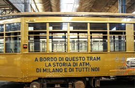 Milano: Atm celebra 95 anni di storia con tre tram d’oro trasformati in gallerie d’arte