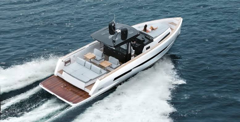 Cannes, la nautica cambia rotta: slow, immersiva ed ecosostenibile