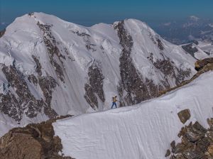 Nepal, una foglia alla volta: le foreste comunitarie diventano motore di ecosostenibilità
