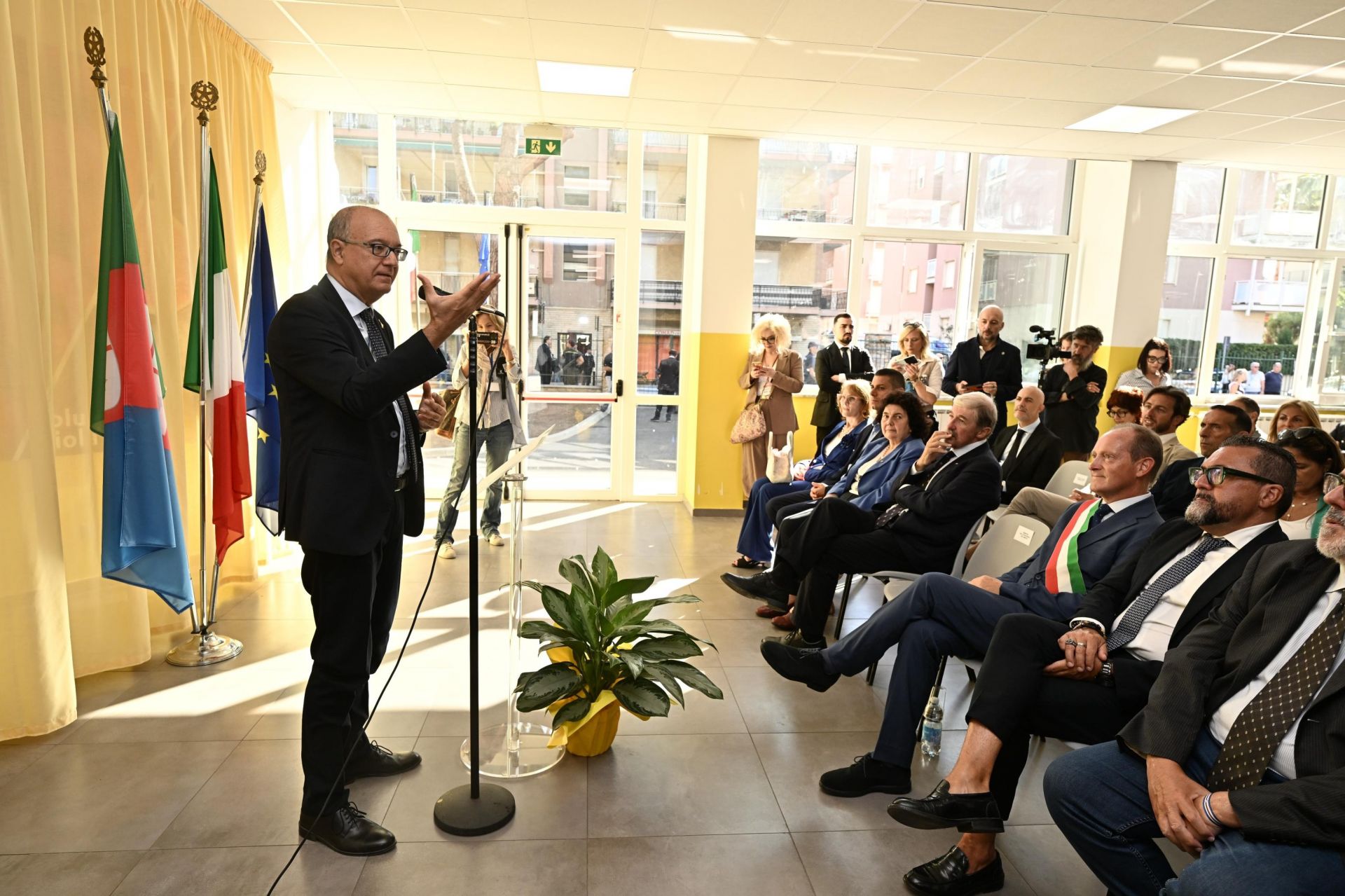 Andora, ministro Valditara inaugura anno scolastico: "Scuola italiana solida. Rafforzeremo lingua, matematica e storia"