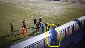 Vado: Tarabotto caccia Pastorino dopo sfuriata in allenamento diventata virale sui social (VIDEO)