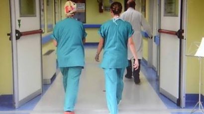 Ospedale Galliera, aggrediti tre infermieri a calci e pugni. UIL: "Basta Far West nei pronto soccorso"