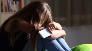 Genova: minaccia di diffondere foto di una minore, ventenne accusato di 'revenge porn' risarcisce il danno