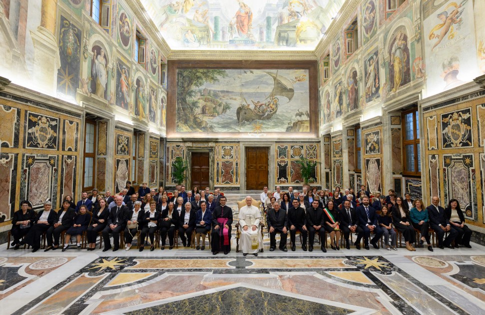 Sant’Olcese in Vaticano: la comunità di Manesseno ricevuta in udienza privata da Leone XIV