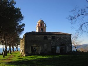 Madonna di Montenero a Riomaggiore: l'interpretazione dei Grandi e Fanti al Ghe Semmo Festival