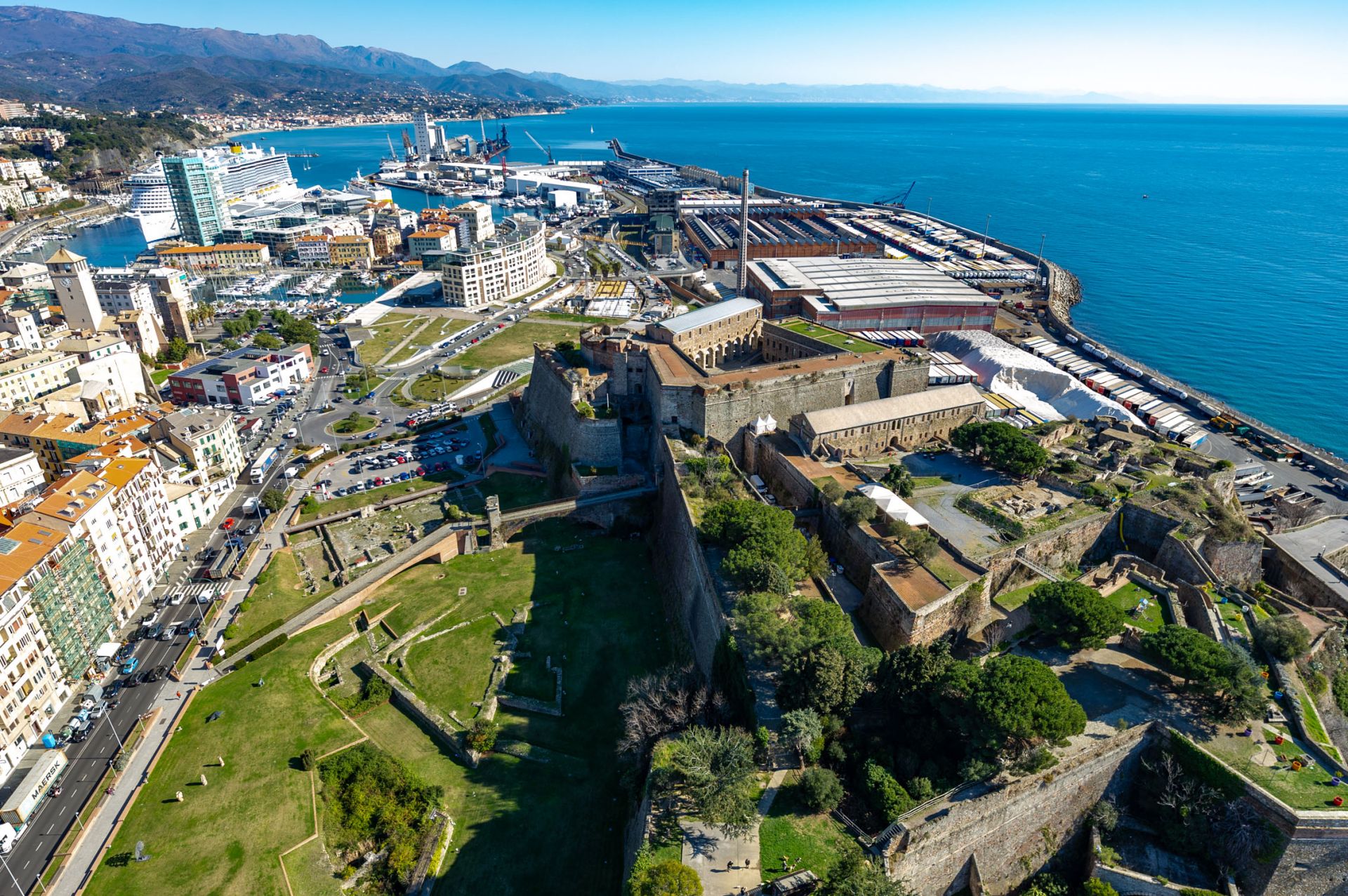 Savona, al via studio per l'impiego dell'idrogeno verde nel porto