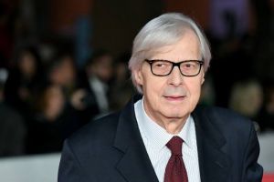 Vittorio Sgarbi in terapia intensiva al Gemelli di Roma, le condizioni sono gravi