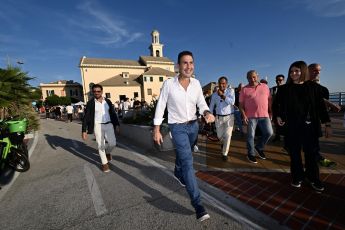 Vannacci a Genova attacca la Salis e la von der Leyen: "La sindaca si muova sulla sicurezza, no all'Europa del tracollo economico e sociale"