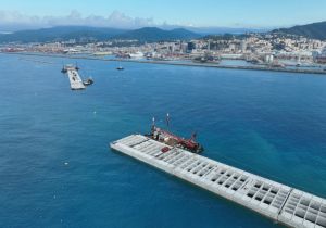 Genova, nuova diga foranea, posato un nuovo cassone: l’opera raggiunge 1.630 metri