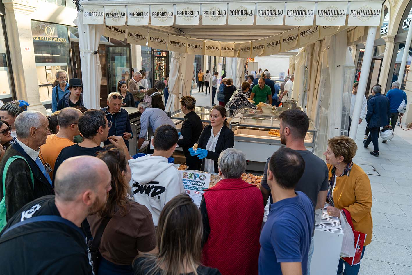 Genova, torna l’Expo dei produttori liguri di Coop: tre giorni tra eccellenze locali, degustazioni e sfide ai fornelli