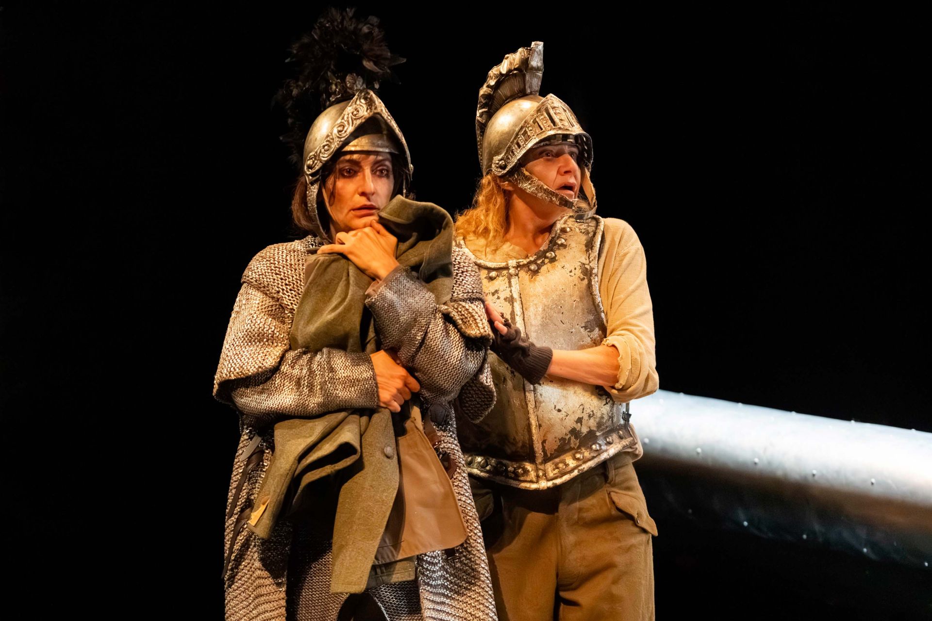 Genova, teatro: successo per 'L'Orlando furioso' di Livermore al Nazionale