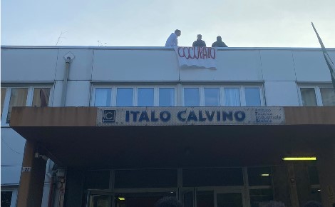 Genova, occupato il liceo Calvino: gli studenti protestano contro il degrado scolastico e chiedono più investimenti nell’istruzione