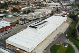 Alstom accelera sulla decarbonizzazione: attivato a Valmadrera impianto fotovoltaico per il 30% di energia