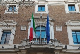 Autotrasporto: MIT, dal governo nuove misure contro il caro gasolio. Aiuti ai piccoli operatori