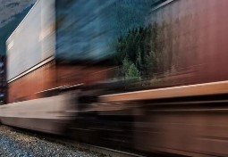 Bolzano: 3 milioni di euro all’anno per ridurre il traffico stradale e spostare le merci su rotaia
