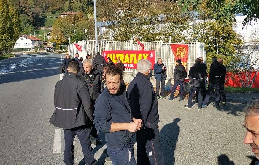 Ultraflex Casella, nuovo sciopero per il contratto integrativo: "Vogliamo una trattativa seria"