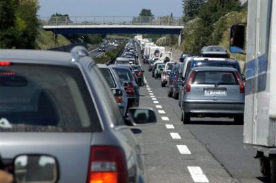 Autostrade Liguria: caos cantieri, resta chiusa la A7, prime code a Genova 