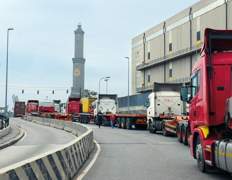Trasportounito: "Un congestion surchage sulle merci da e per i porti liguri"