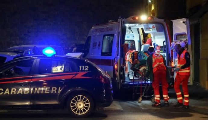 Rivarolo, donna precipita dalla finestra in via Celesia: grave in ospedale