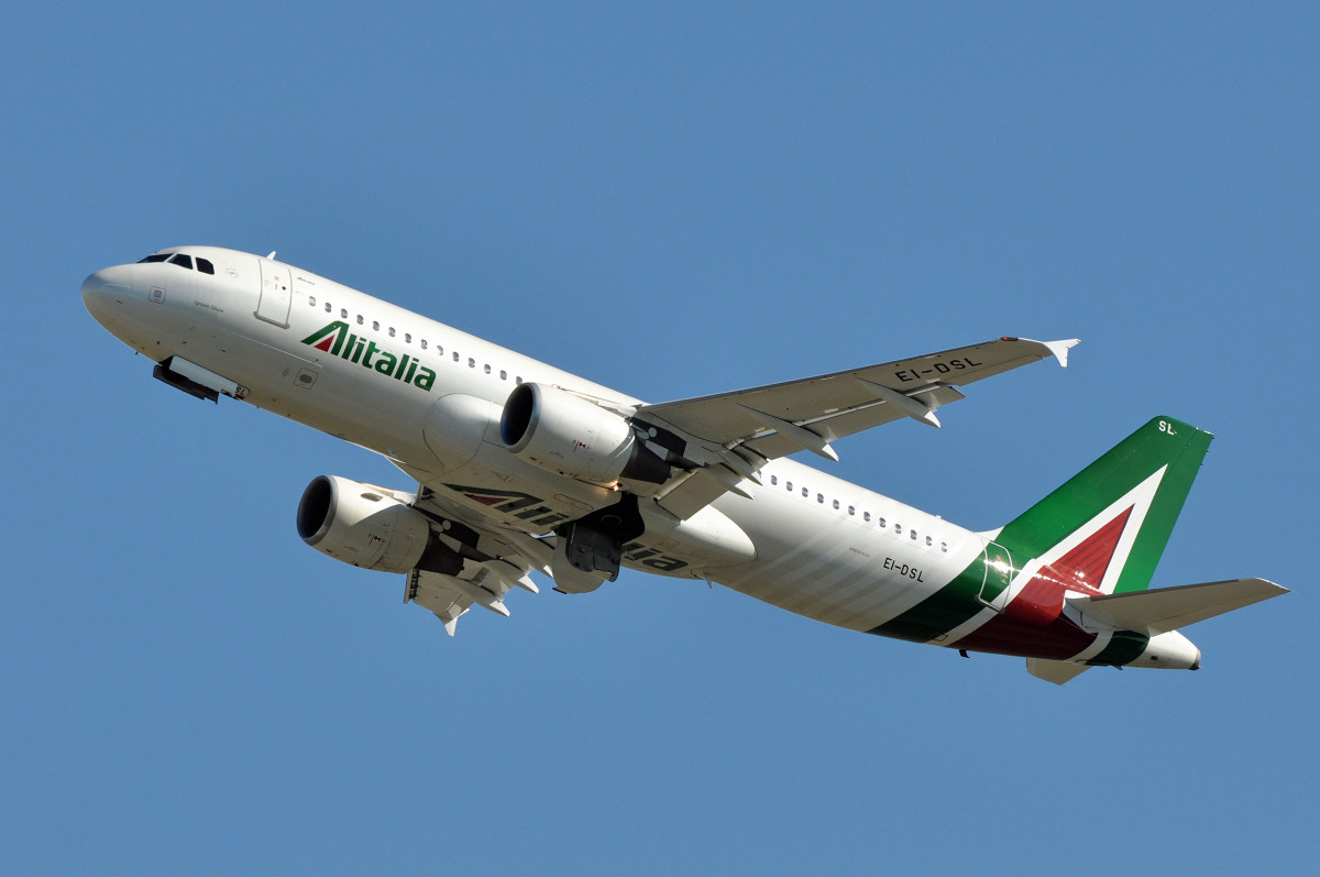Alitalia è la seconda compagnia aerea più puntuale in Europa