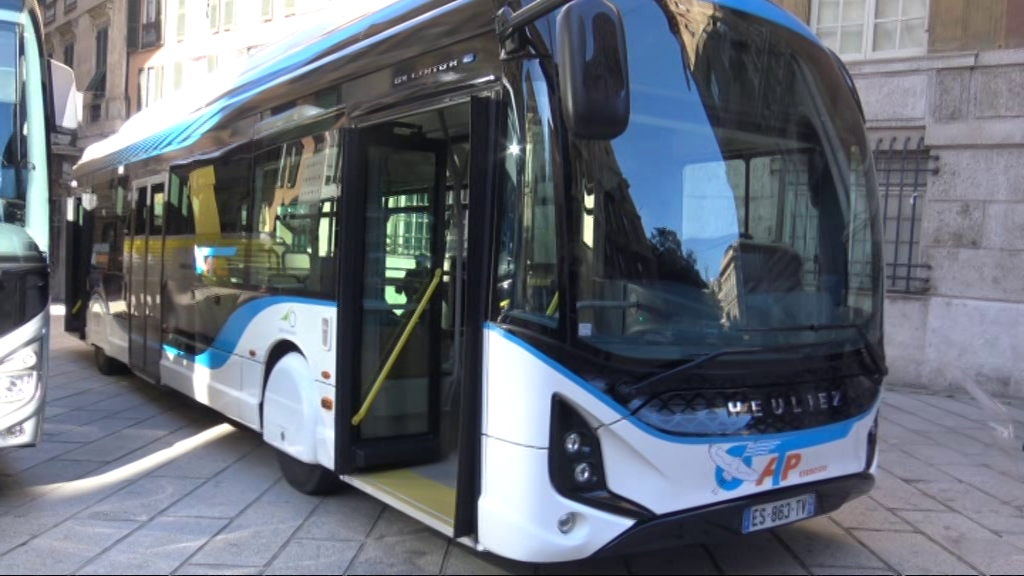 Bus elettrico: parte il servizio di trasporto totalmente green