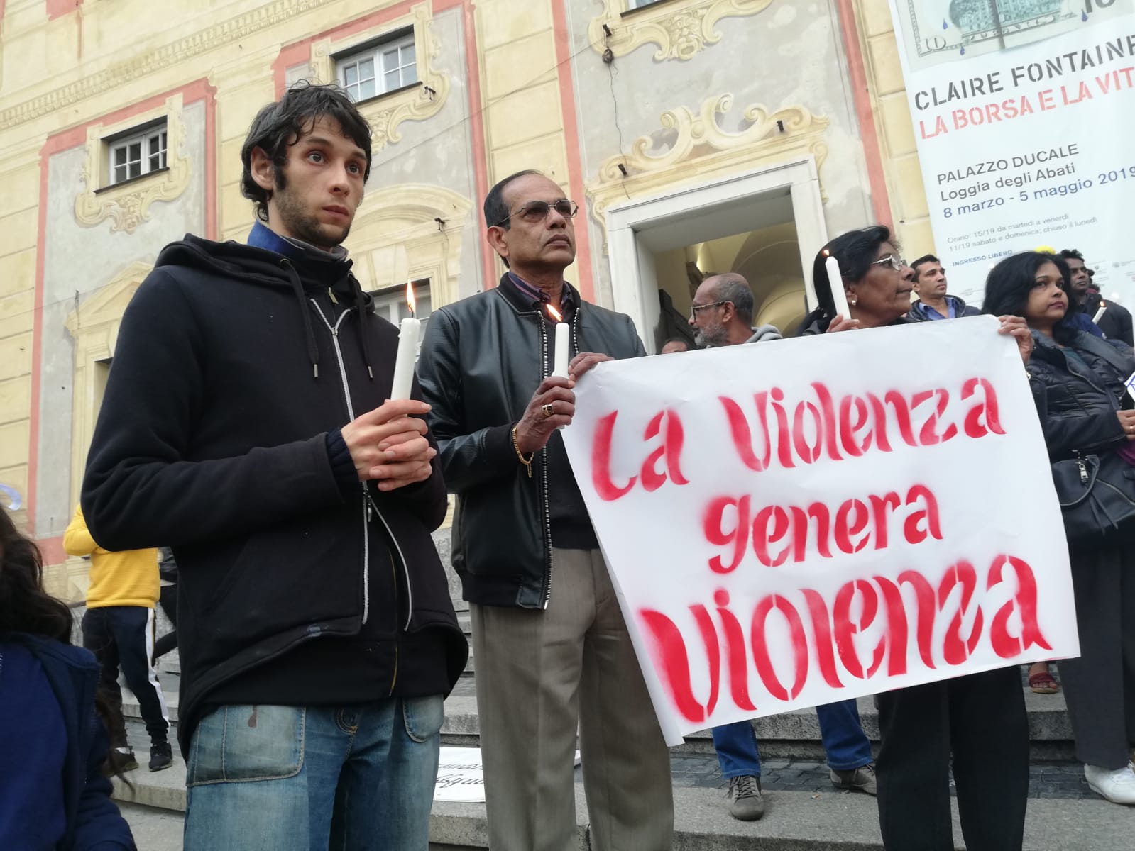 Sri Lanka, la fiaccolata a Genova in ricordo delle vittime degli attentati
