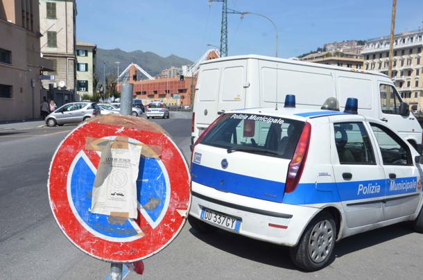 Genova, domenica sciopero della polizia municipale: rischio caos in città