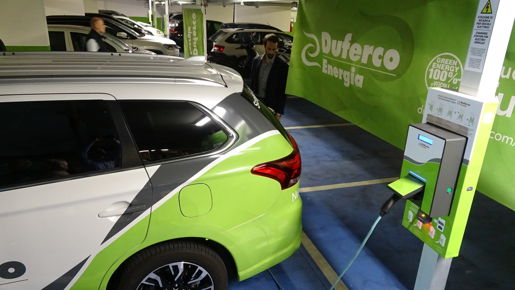 A Genova nasce il primo parcheggio "democratico" per le auto elettriche